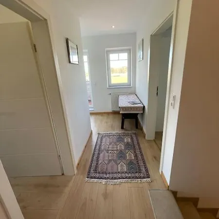 Charmante Ferienwohnung In Idyllischer Lage Jever Exterior photo